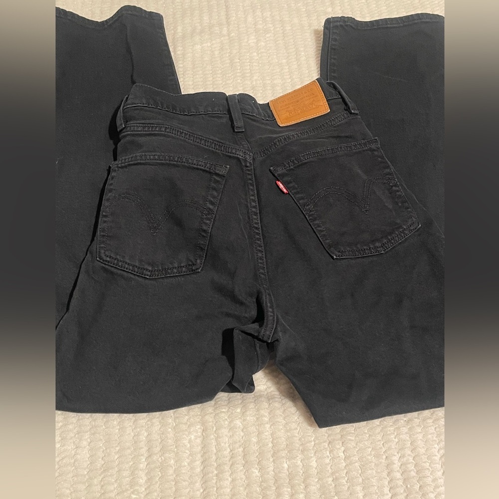 Levi's Black Ribcage Ankle Jeans W24 L27 - Picture 6 of 7